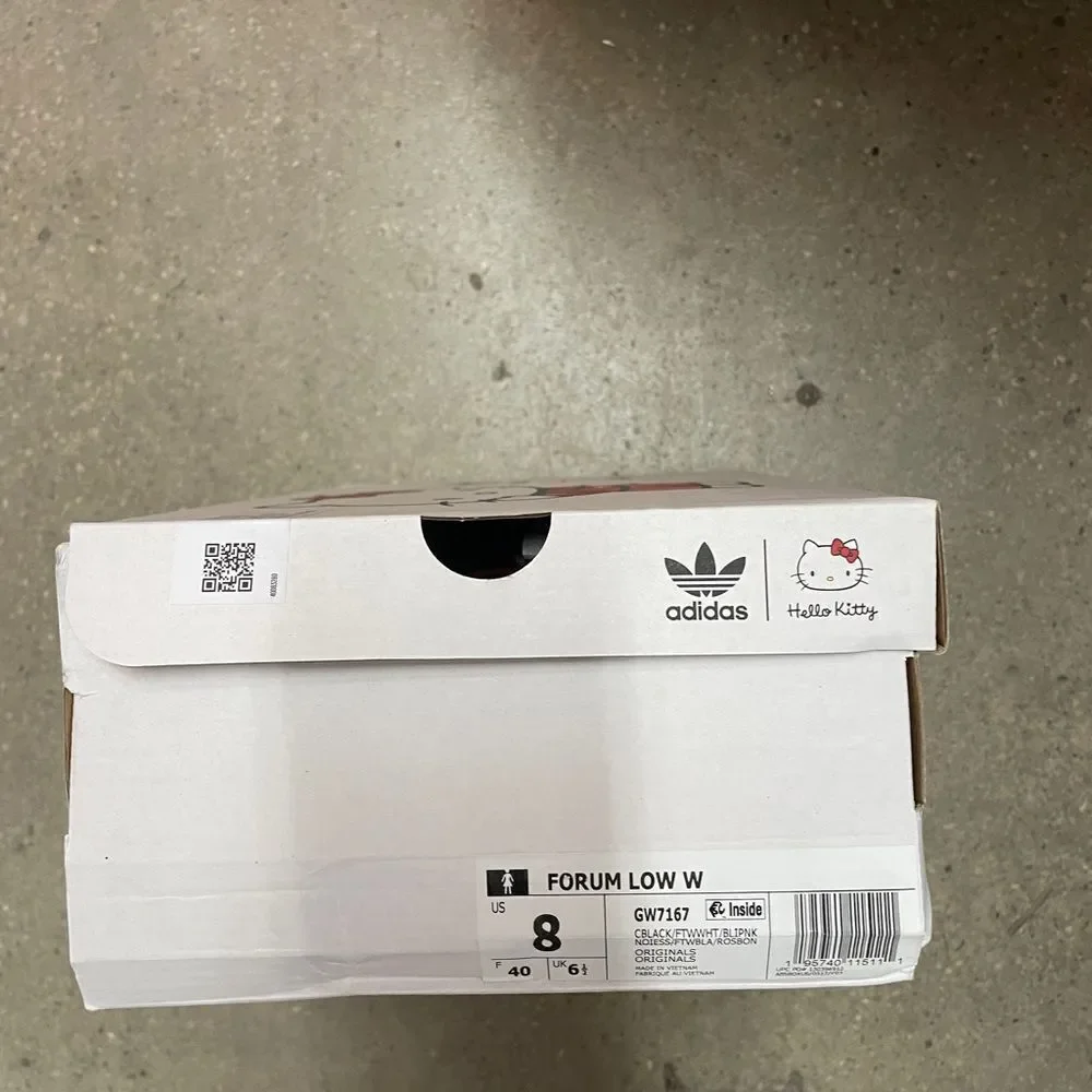 Adidas Forum Low Hello Kitty Polka Dot Women Size 8(GW7167)box slightly crushed